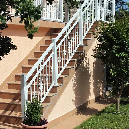 5398a Apartament *